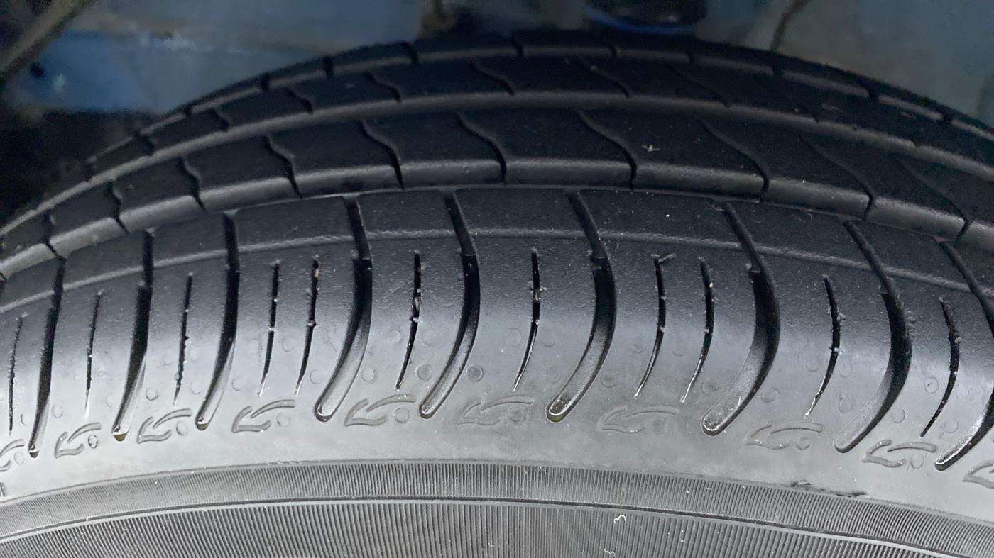 2021 Maruti S PRESSO VXI+, Petrol, Manual, 4,065 km, Left Front Tyre Tread
