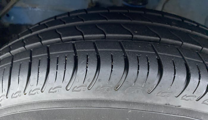 2021 Maruti S PRESSO VXI+, Petrol, Manual, 4,065 km, Left Front Tyre Tread