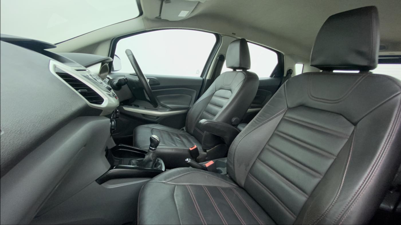 2014 Ford Ecosport TITANIUM 1.5L DIESEL (OPT), Diesel, Manual, 99,843 km, Right Side Front Door Cabin