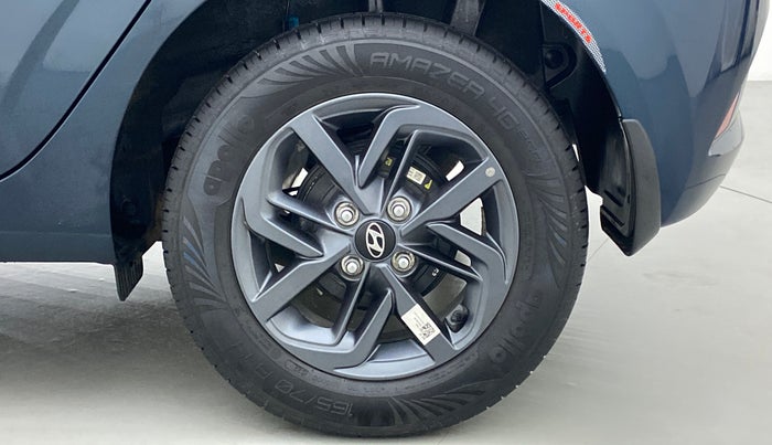 2022 Hyundai GRAND I10 NIOS SPORTZ AMT 1.2 KAPPA VTVT, Petrol, Automatic, 6,042 km, Left Rear Wheel