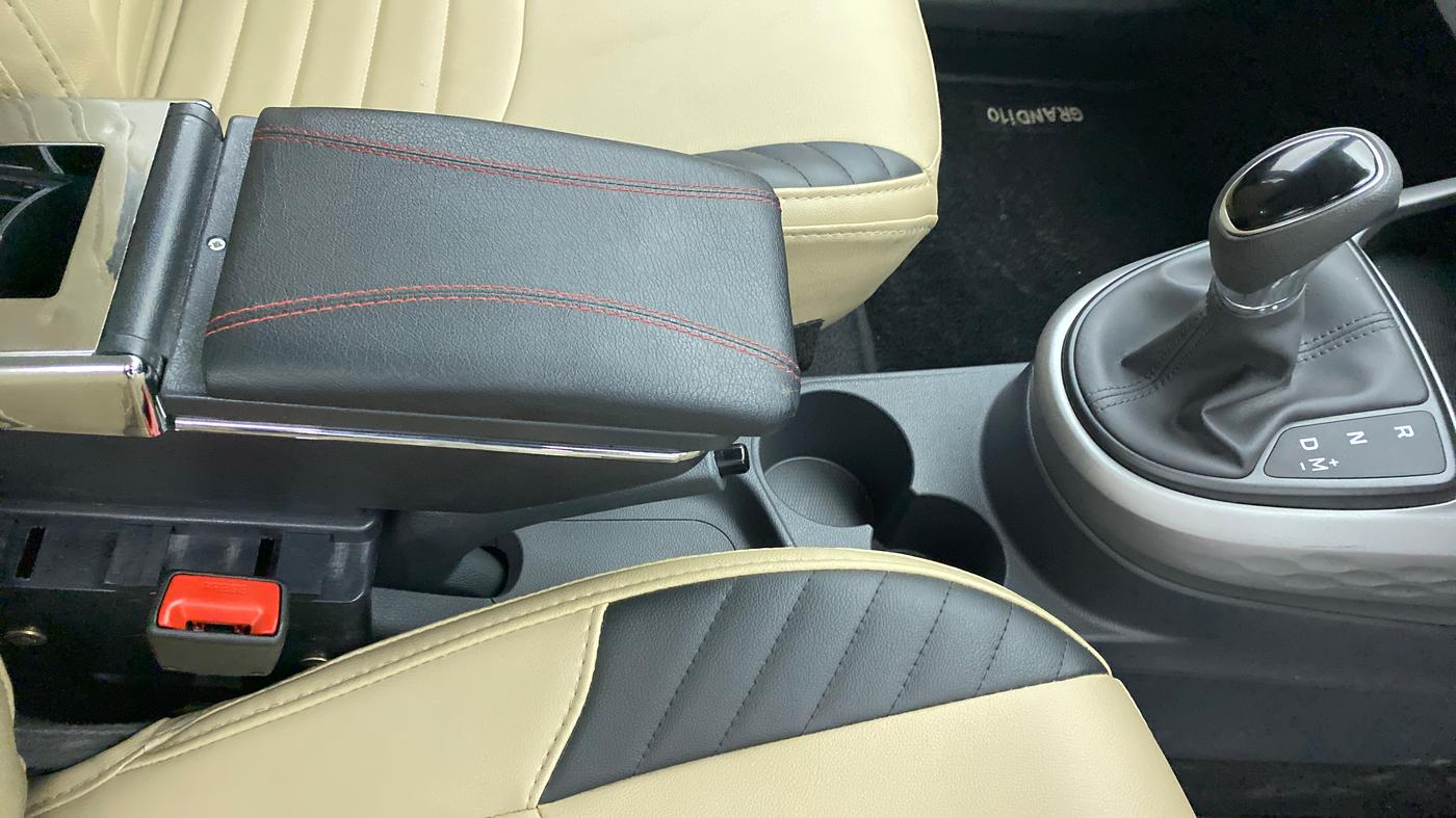 2022 Hyundai GRAND I10 NIOS SPORTZ AMT 1.2 KAPPA VTVT, Petrol, Automatic, 6,042 km, Gear Lever