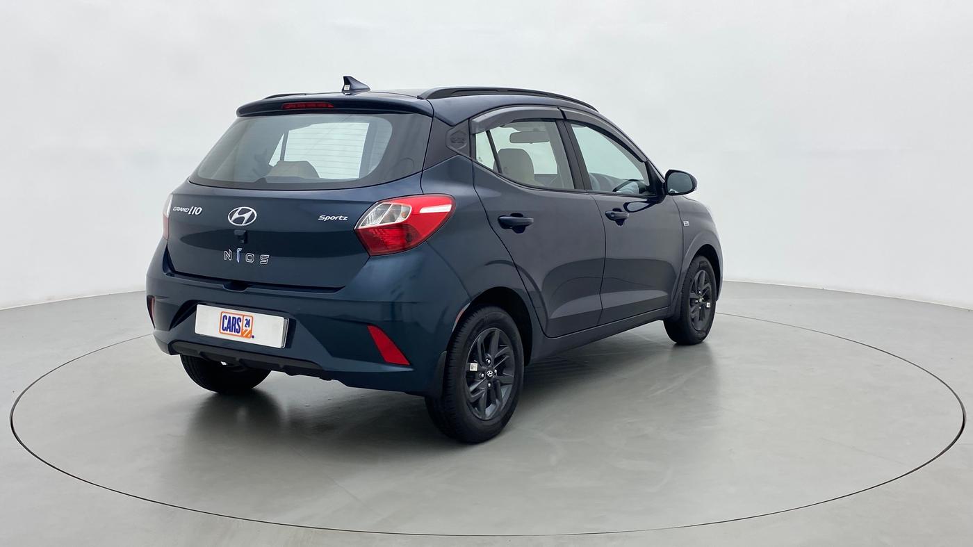 2022 Hyundai GRAND I10 NIOS SPORTZ AMT 1.2 KAPPA VTVT, Petrol, Automatic, 6,042 km, Right Back Diagonal