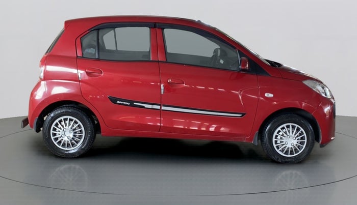 2020 Hyundai NEW SANTRO MAGNA, Petrol, Manual, 22,380 km, Right Side View