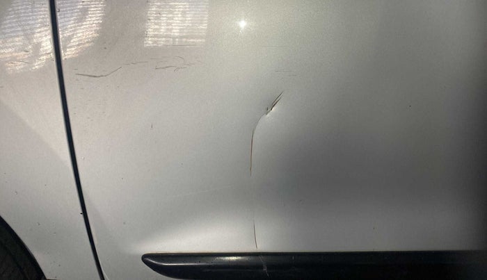 2013 Maruti Wagon R 1.0 VXI, Petrol, Manual, 87,253 km, Front passenger door - Minor scratches