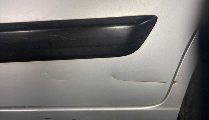 2013 Maruti Wagon R 1.0 VXI, Petrol, Manual, 87,253 km, Rear left door - Slightly dented