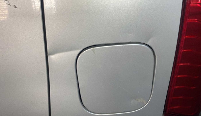 2013 Maruti Wagon R 1.0 VXI, Petrol, Manual, 87,253 km, Left quarter panel - Slightly dented