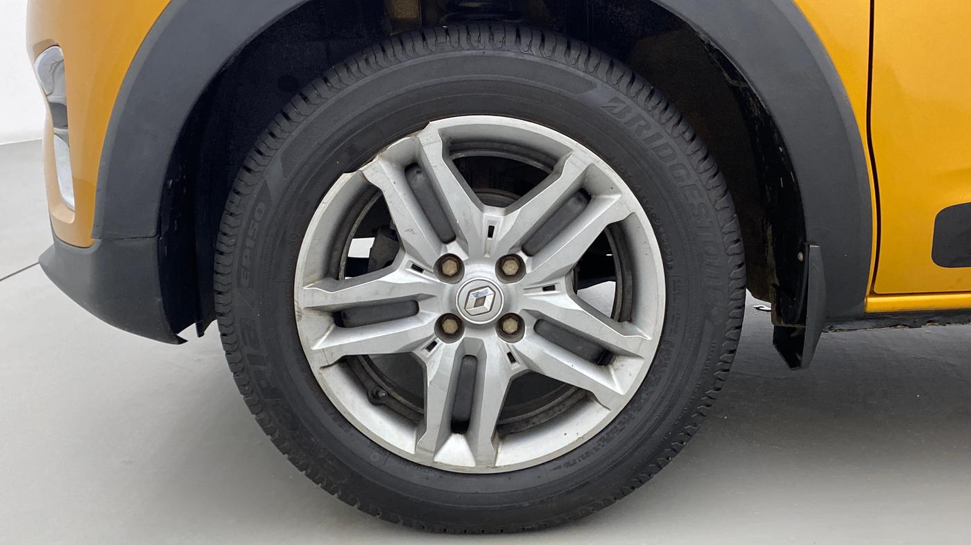 2019 Renault TRIBER 1.0 RXZ, Petrol, Manual, 52,695 km, Left Front Wheel