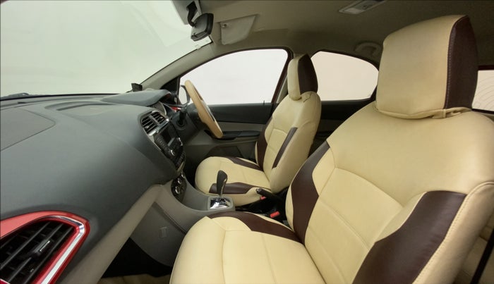 2017 Tata Tiago XZA PETROL, Petrol, Automatic, 46,499 km, Right Side Front Door Cabin