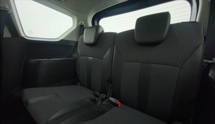 2019 Maruti XL6 ZETA MT, Petrol, Manual, 21,222 km, Third Seat Row ( optional )