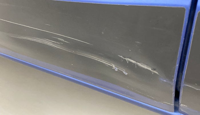 2019 Renault TRIBER 1.0 RXZ, Petrol, Manual, 50,027 km, Front passenger door - Slightly dented