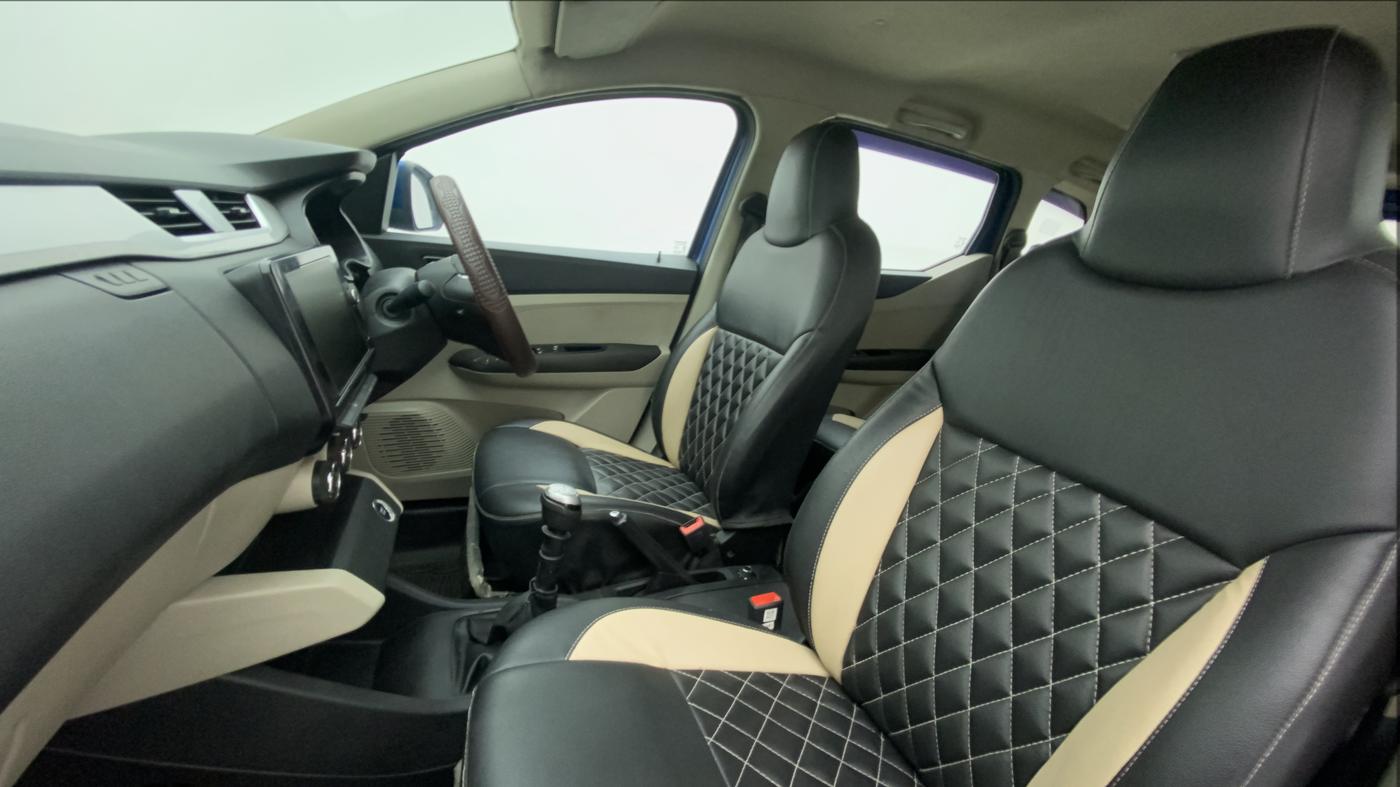 2019 Renault TRIBER 1.0 RXZ, Petrol, Manual, 50,027 km, Right Side Front Door Cabin
