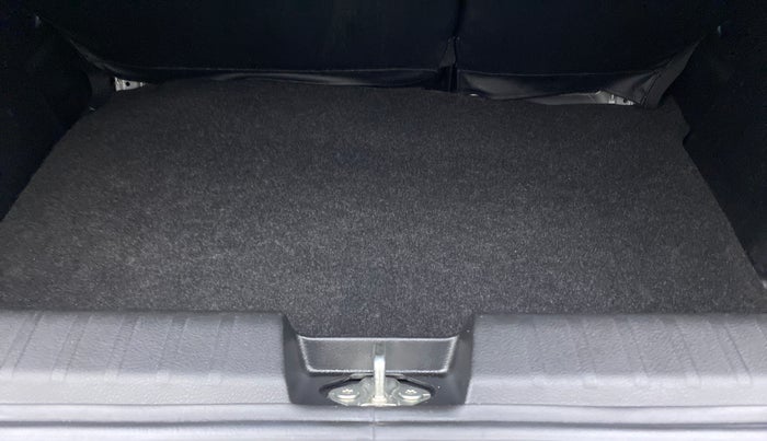 2022 Toyota Glanza V, Petrol, Manual, 25,720 km, Boot Inside