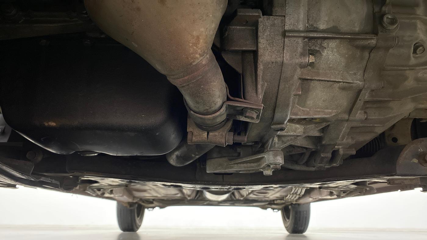 2017 Maruti Dzire VDI, Diesel, Manual, 48,207 km, Front Underbody