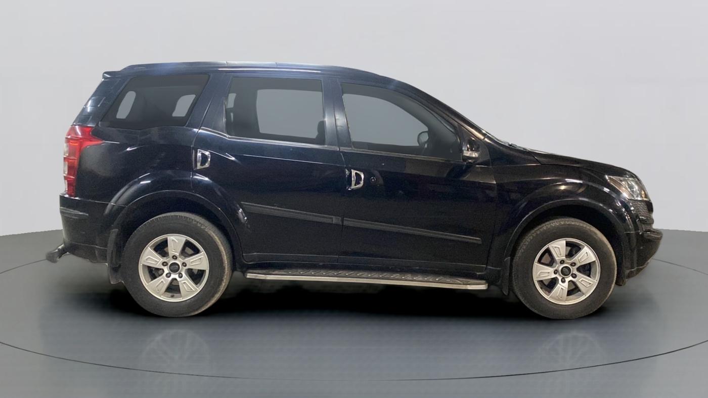 2015 Mahindra XUV500 W8 1.99, Diesel, Manual, 98,504 km, Right Side View