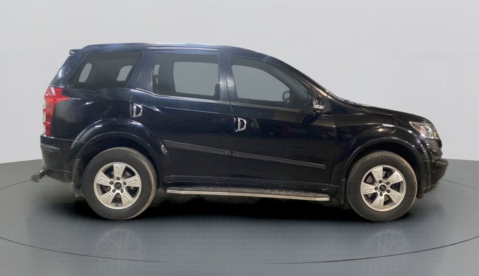2015 Mahindra XUV500 W8 1.99, Diesel, Manual, 98,504 km, Right Side View