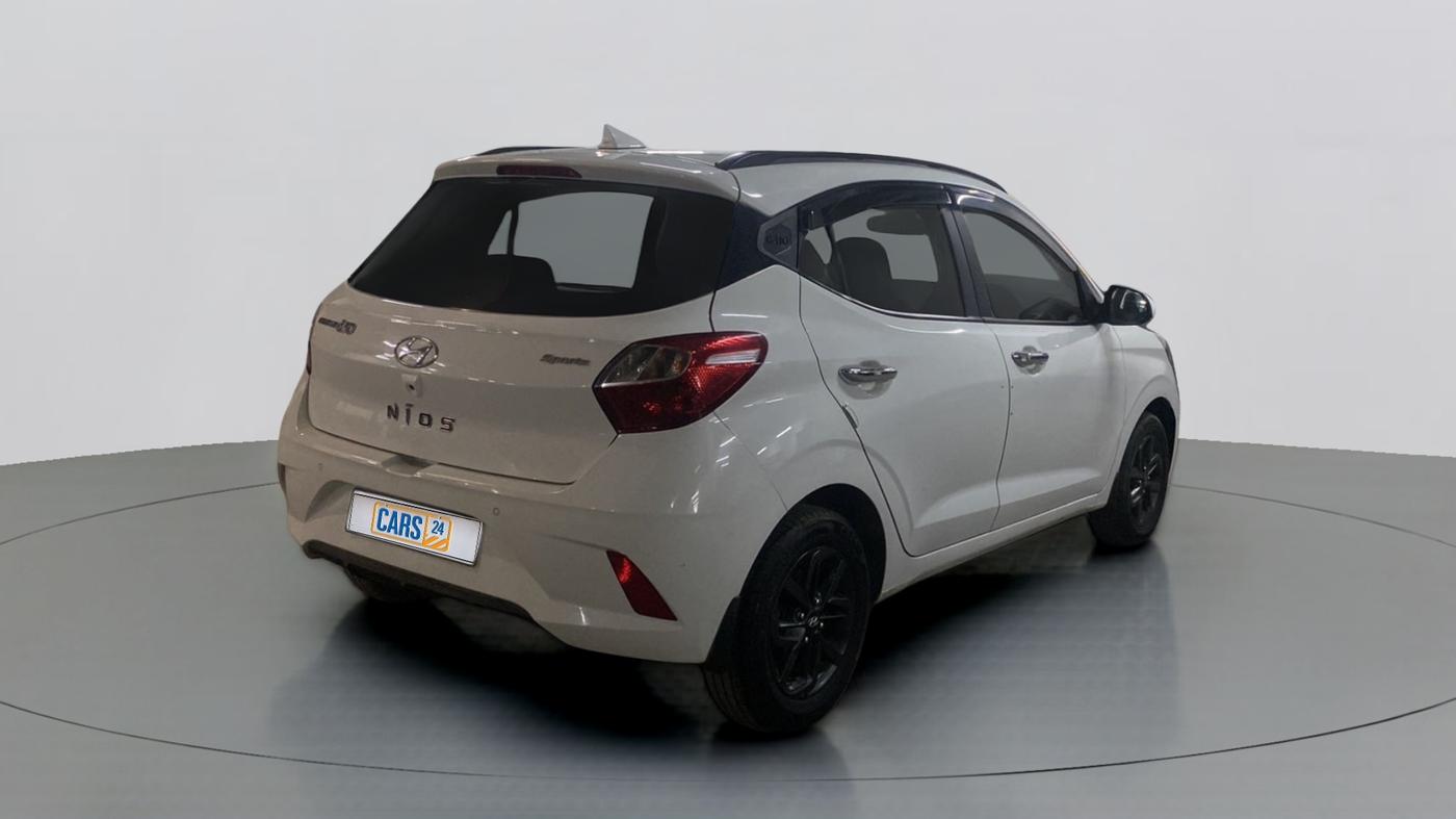 2021 Hyundai GRAND I10 NIOS SPORTZ 1.2 KAPPA VTVT, Petrol, Manual, 17,844 km, Right Back Diagonal