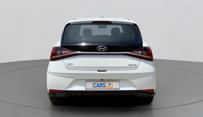 2020 Hyundai NEW I20 SPORTZ 1.5 MT, Diesel, Manual, 15,116 km, Back/Rear