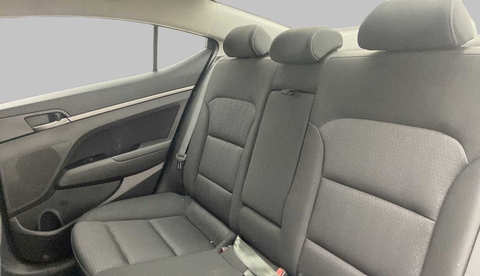 2017 Hyundai New Elantra 2.0 SX AT PETROL, Petrol, Automatic, 3,415 km, Right Side Rear Door Cabin