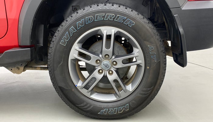 2021 Mahindra Thar LX PETROL HT 4WD AT, Petrol, Automatic, 10,507 km, Left Rear Wheel