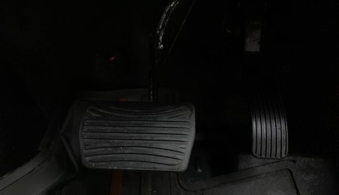 2021 Mahindra Thar LX PETROL HT 4WD AT, Petrol, Automatic, 10,507 km, Pedals