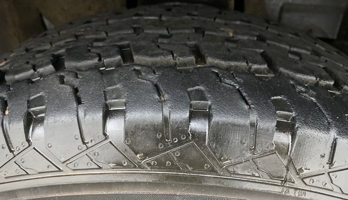 2021 Mahindra Thar LX PETROL HT 4WD AT, Petrol, Automatic, 10,507 km, Right Front Tyre Tread