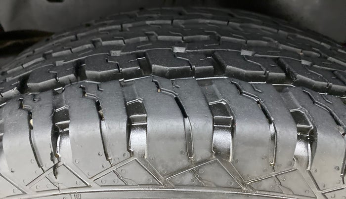 2021 Mahindra Thar LX PETROL HT 4WD AT, Petrol, Automatic, 10,507 km, Left Rear Tyre Tread