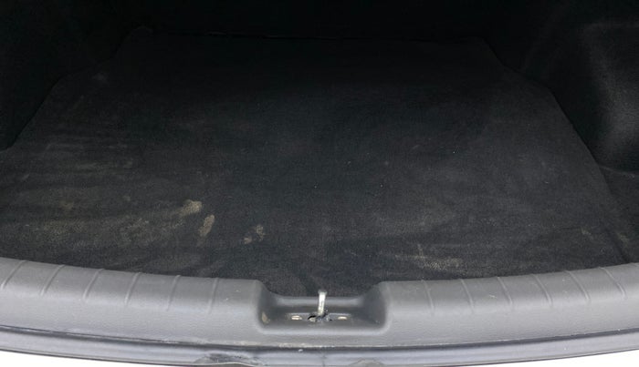 2020 Hyundai AURA S 1.2 AMT, Petrol, Automatic, 99,334 km, Boot Inside