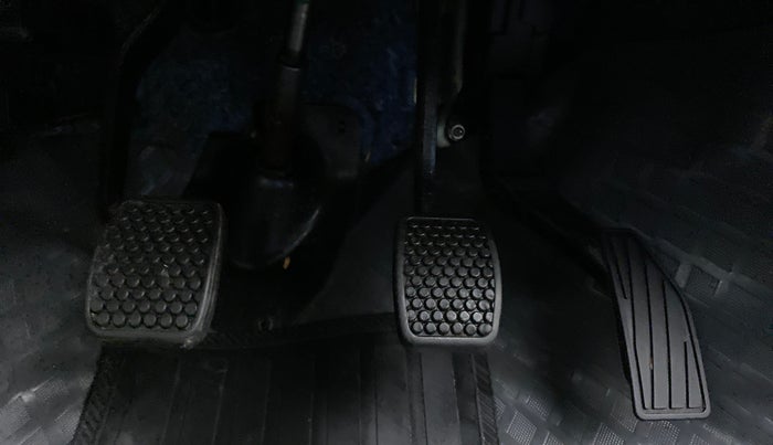 2018 Maruti Alto 800 VXI, Petrol, Manual, 34,022 km, Pedals