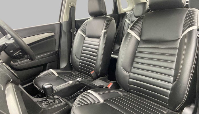 2019 Maruti Vitara Brezza ZDI AMT, Diesel, Automatic, 87,576 km, Right Side Front Door Cabin