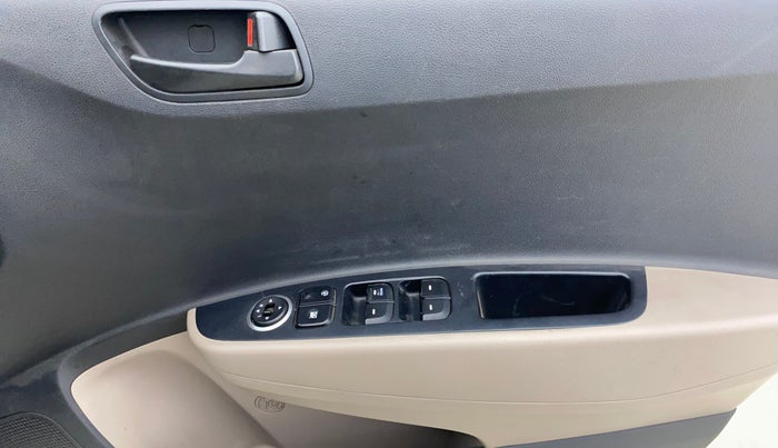 2014 Hyundai Grand i10 MAGNA 1.2 KAPPA VTVT, Petrol, Manual, 95,689 km, Driver Side Door Panels Control