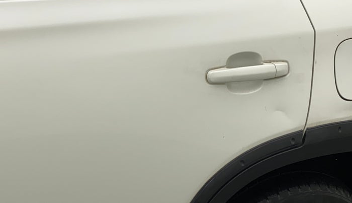 2018 Maruti Vitara Brezza VDI OPT, Diesel, Manual, 43,109 km, Rear left door - Slightly dented