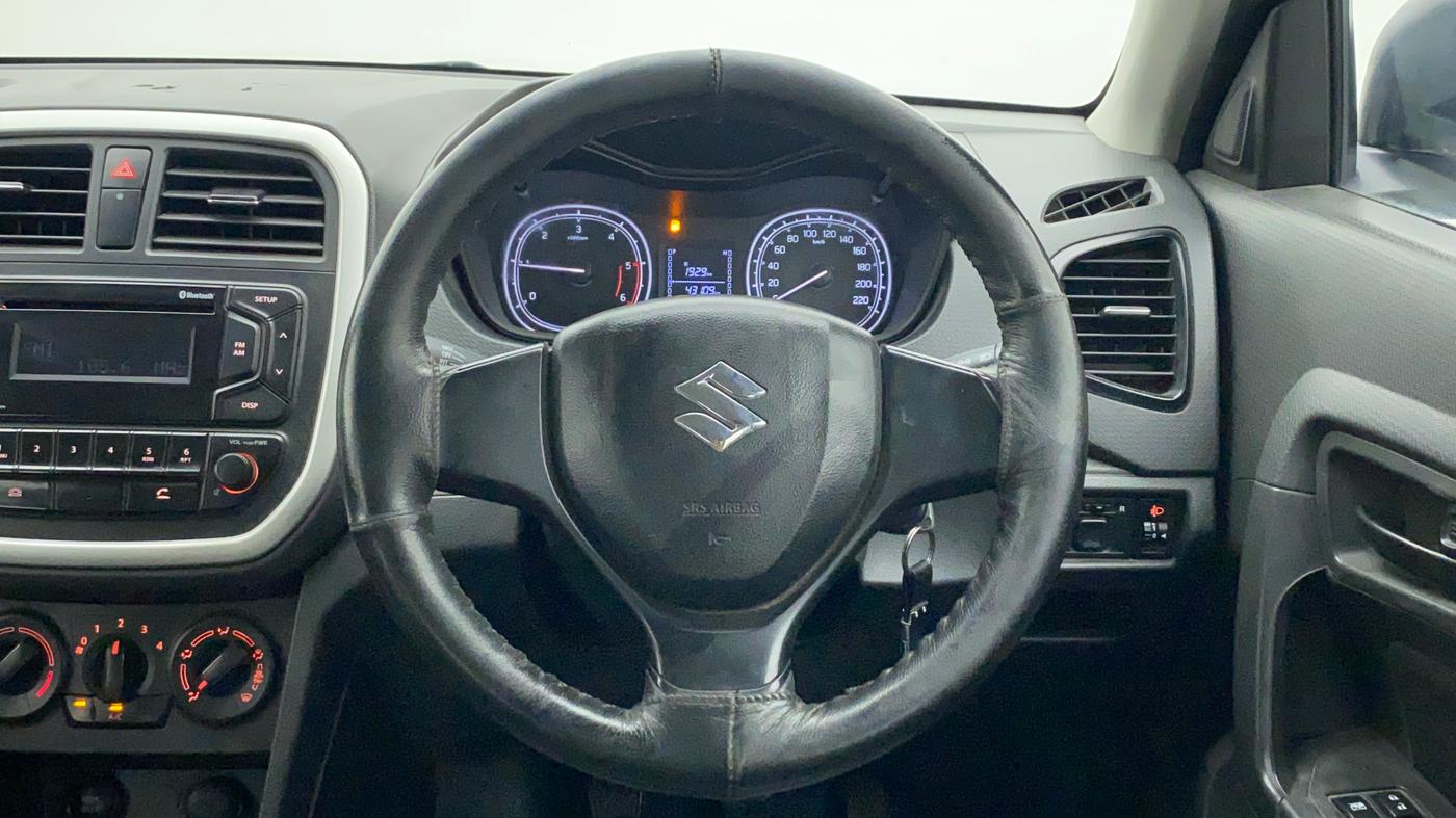 2018 Maruti Vitara Brezza VDI OPT, Diesel, Manual, 43,109 km, Steering Wheel Close Up