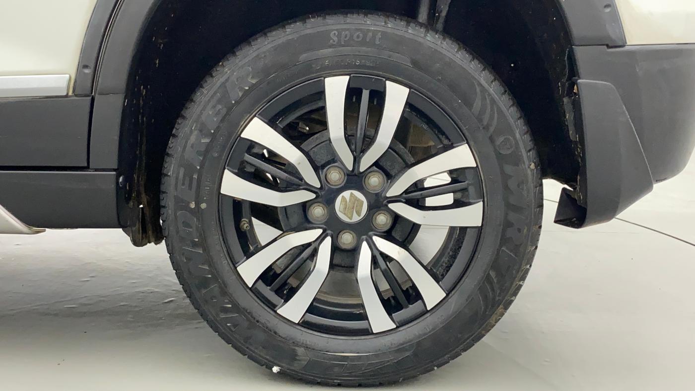 2018 Maruti Vitara Brezza VDI OPT, Diesel, Manual, 43,109 km, Left Rear Wheel