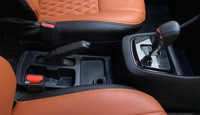 2022 Tata PUNCH ACCOMPLISHED AMT, Petrol, Automatic, 2,949 km, Gear Lever