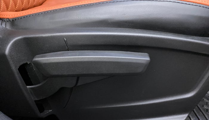 2022 Tata PUNCH ACCOMPLISHED AMT, Petrol, Automatic, 2,949 km, Driver Side Adjustment Panel