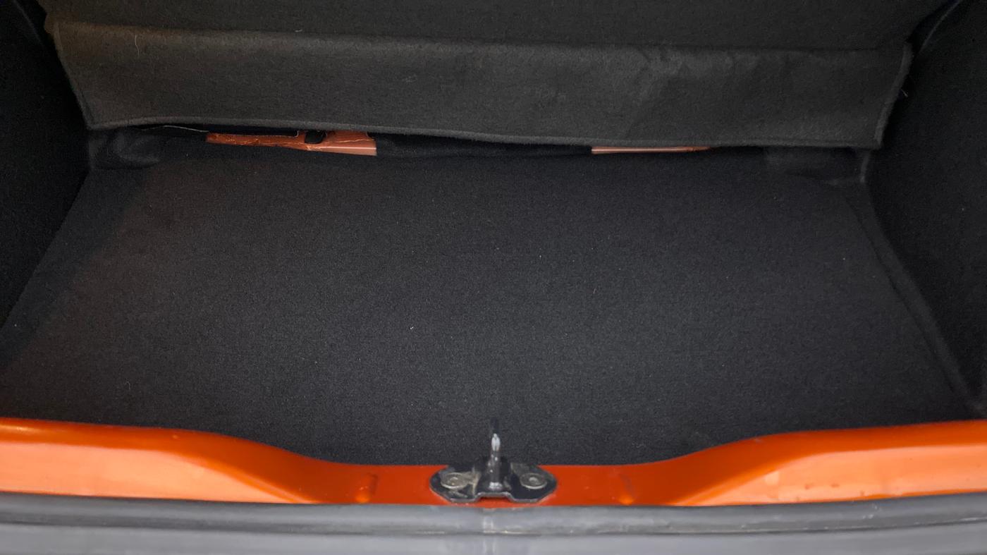 2022 Tata PUNCH ACCOMPLISHED AMT, Petrol, Automatic, 2,949 km, Boot Inside