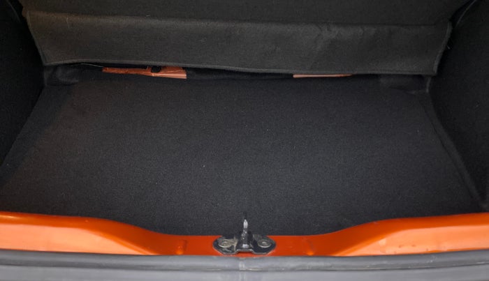 2022 Tata PUNCH ACCOMPLISHED AMT, Petrol, Automatic, 2,949 km, Boot Inside
