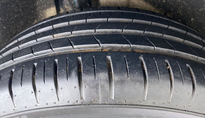 2020 Maruti Baleno ALPHA PETROL 1.2, Petrol, Manual, 10,393 km, Right Rear Tyre Tread