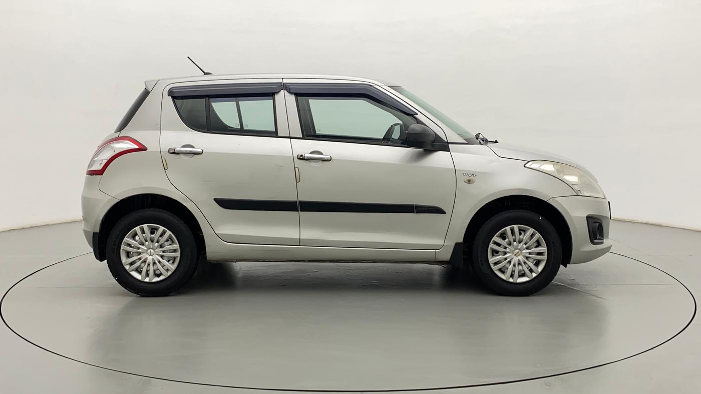 2016 Maruti Swift LXI (O), Petrol, Manual, 49,414 km, Right Side View
