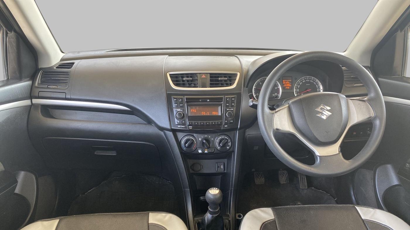 2016 Maruti Swift VDI ABS, Diesel, Manual, 61,051 km, Dashboard
