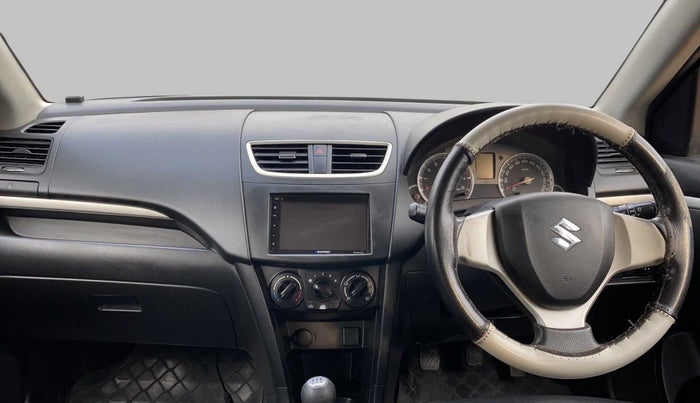 2015 Maruti Swift VXI, Petrol, Manual, 84,906 km, Dashboard