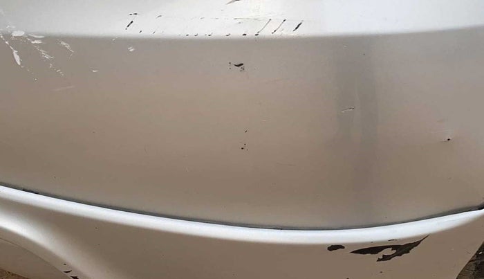 2015 Maruti Swift VXI, Petrol, Manual, 84,906 km, Rear bumper - Minor scratches