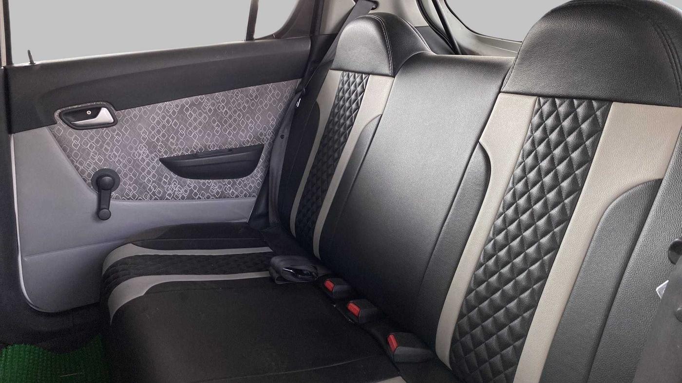 2018 Maruti Alto 800 LXI, Petrol, Manual, 77,437 km, Right Side Rear Door Cabin