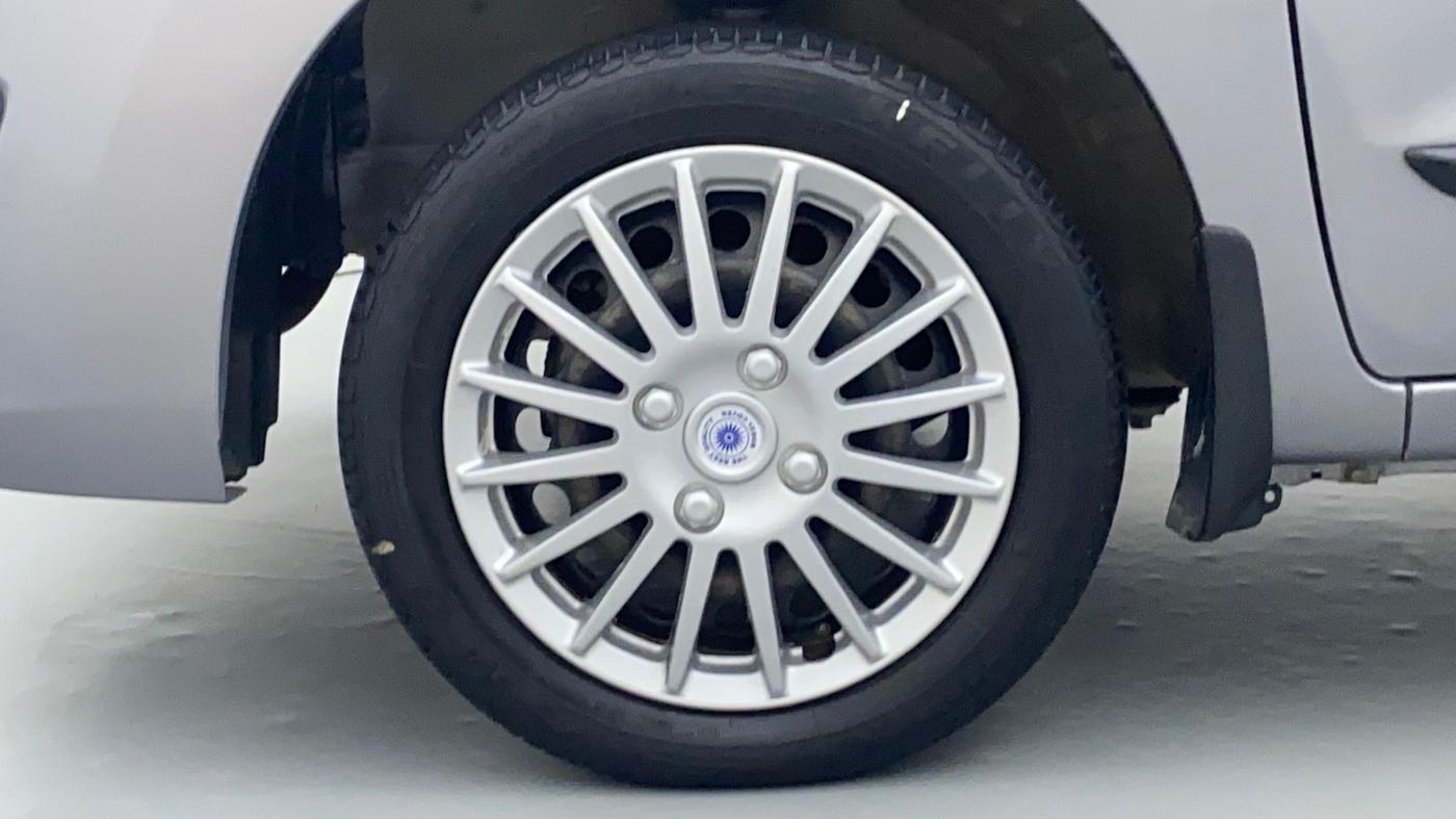 2017 Maruti Wagon R 1.0 VXI, Petrol, Manual, 91,681 km, Left Front Wheel