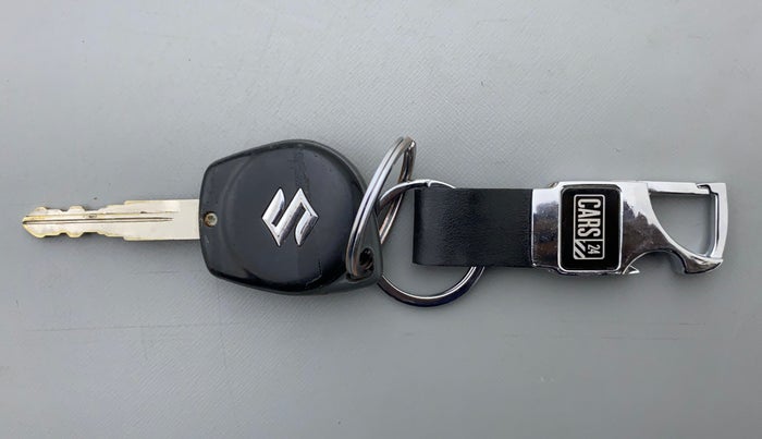 2017 Maruti Wagon R 1.0 VXI, Petrol, Manual, 91,681 km, Key Close Up