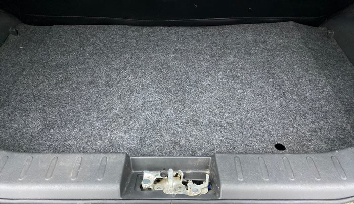 2018 Maruti Alto 800 LXI, Petrol, Manual, 36,536 km, Boot Inside