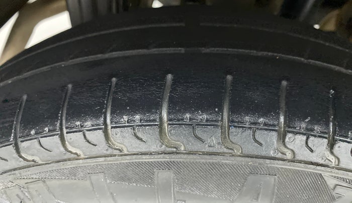 2018 Maruti Alto 800 LXI, Petrol, Manual, 36,536 km, Right Rear Tyre Tread