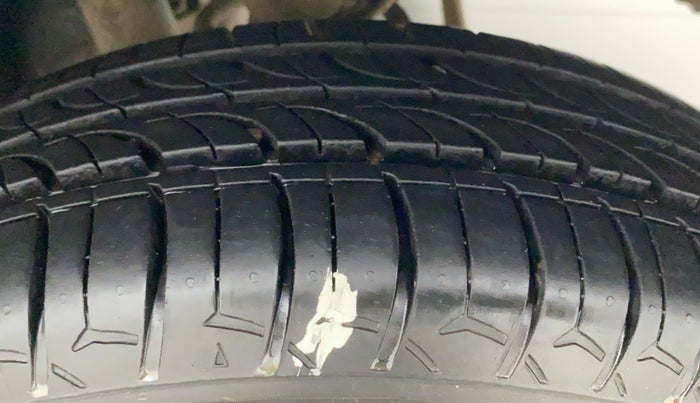 2019 Maruti Alto K10 LXI CNG (AIRBAG), CNG, Manual, 56,896 km, Left Rear Tyre Tread