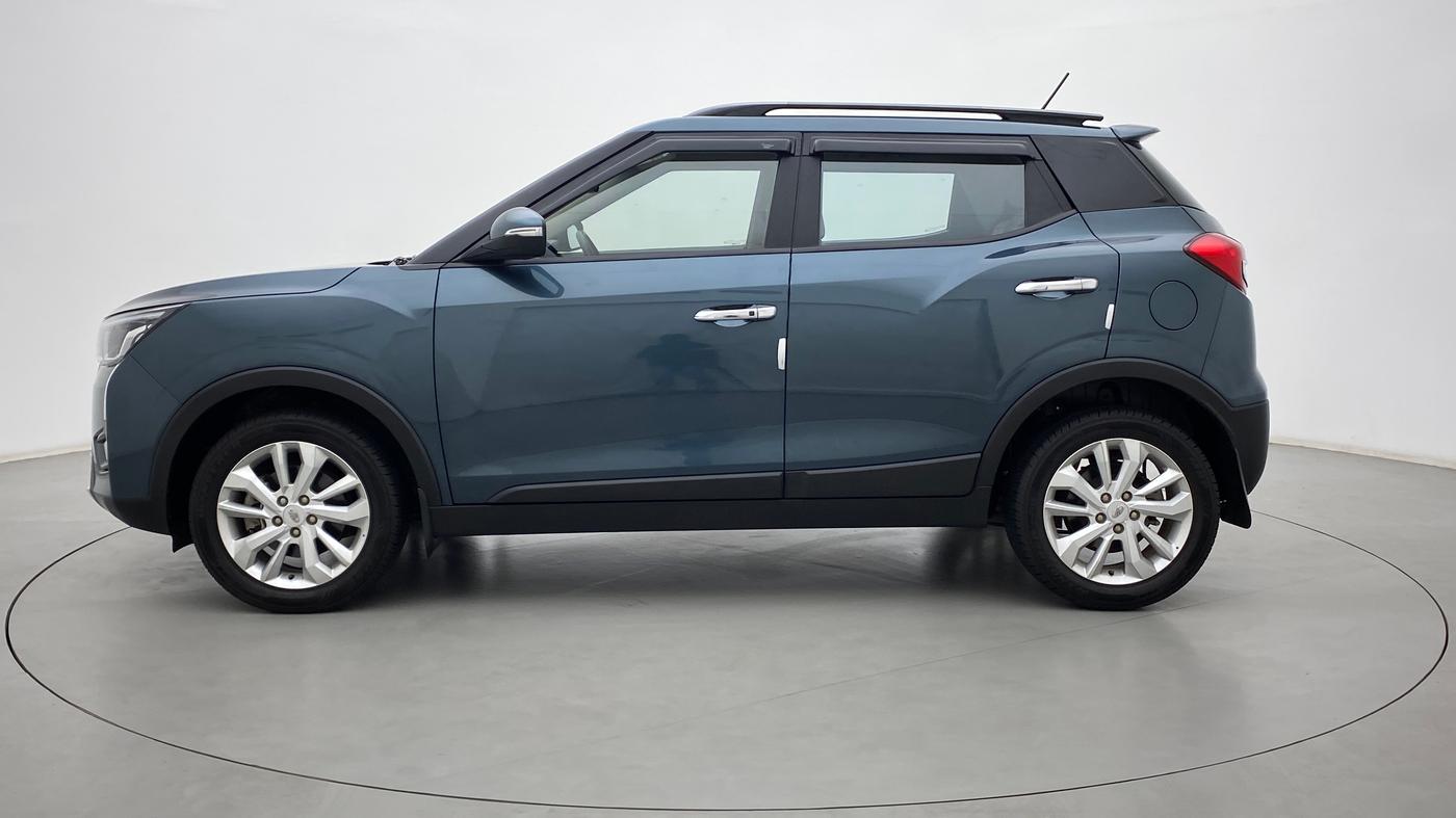 2021 Mahindra XUV300 W8 1.2 PETROL, Petrol, Manual, 13,089 km, Left Side