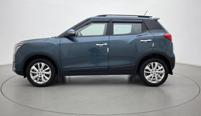 2021 Mahindra XUV300 W8 1.2 PETROL, Petrol, Manual, 13,089 km, Left Side